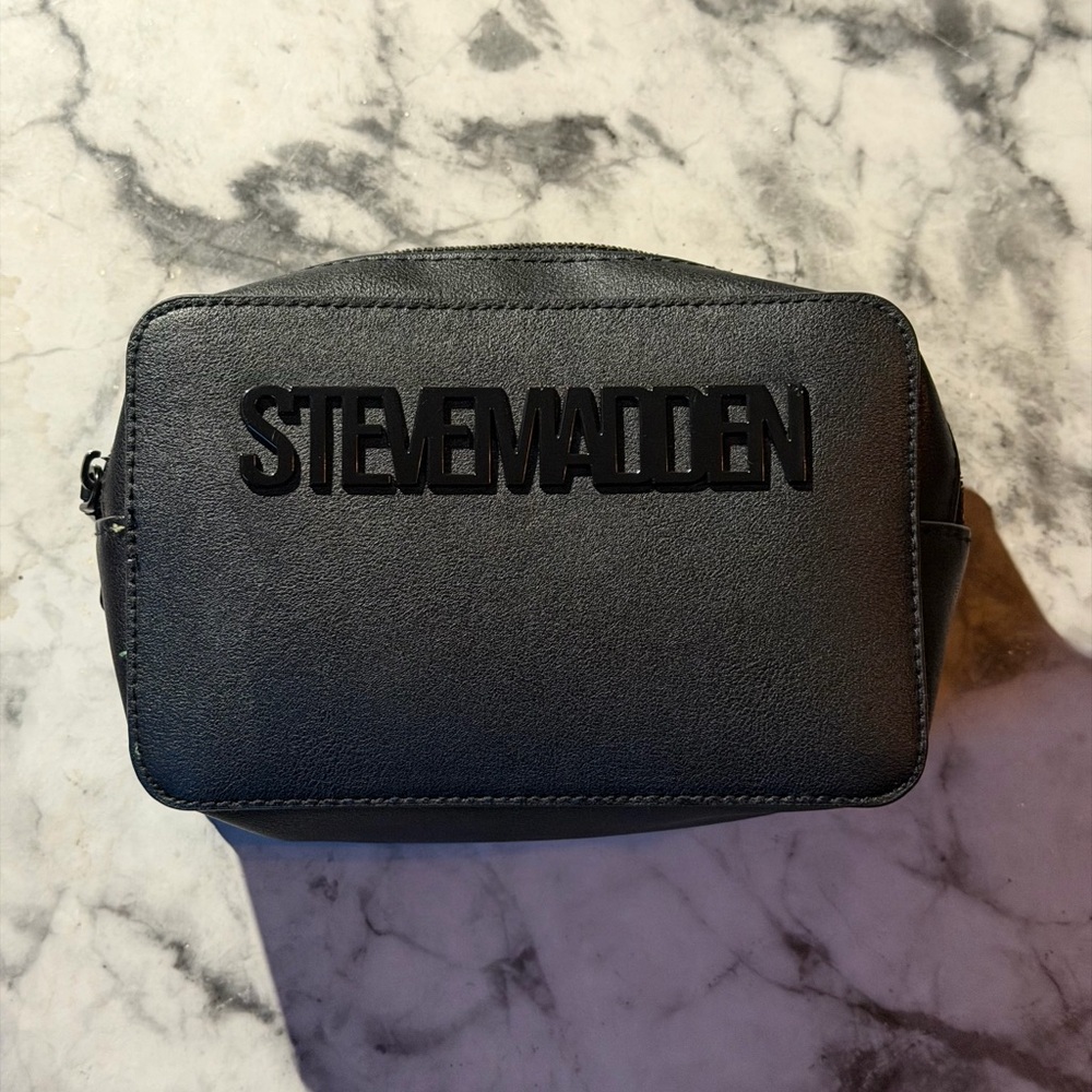 Steve Madden Black Belt Bag (SEE DESCRIPTION)